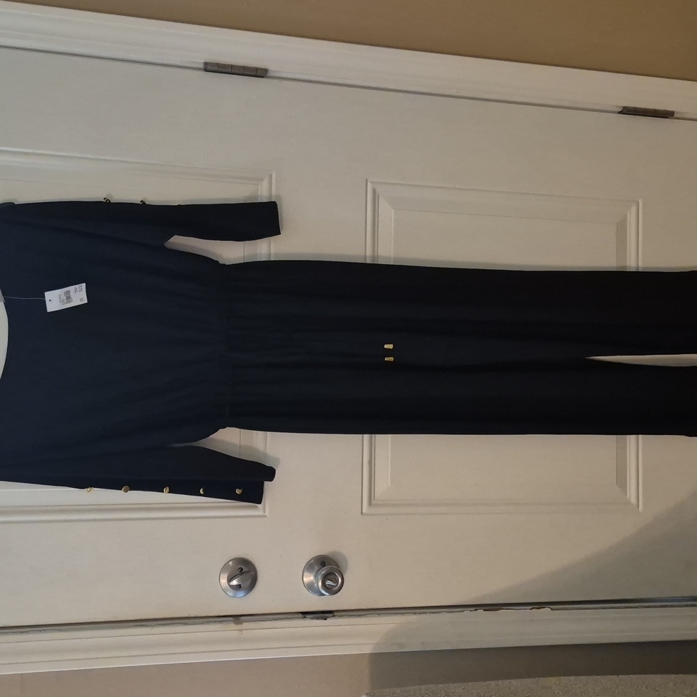 SD Collection Black and Gold Pantsuit with Relaxed Fit
